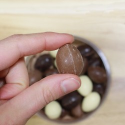 OVETTI DI CIOCCOLATO