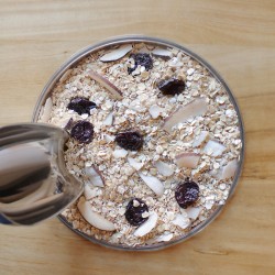 MUESLI AMARENE, AVENA E COCCO