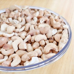 ANACARDI TOSTATI E SALATI
