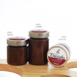 CREMA DI NOCCIOLE E CARRUBE